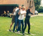 2000b